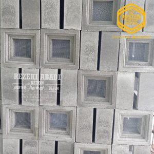 Roster Beton Motif Plong Jaring